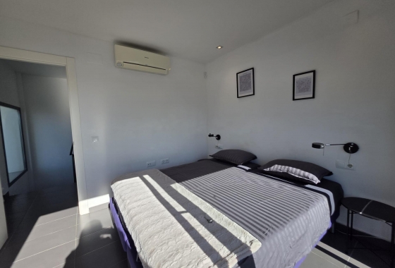 Resale - Villa - Orihuela Costa - Villamartín