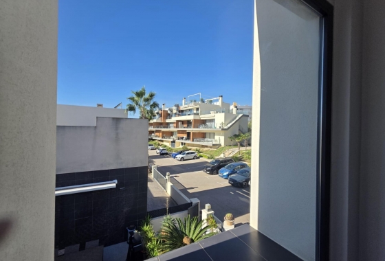 Resale - Villa - Orihuela Costa - Villamartín