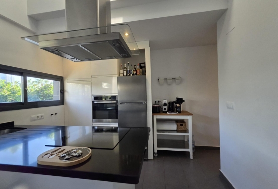 Resale - Villa - Orihuela Costa - Villamartín
