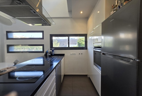 Resale - Villa - Orihuela Costa - Villamartín