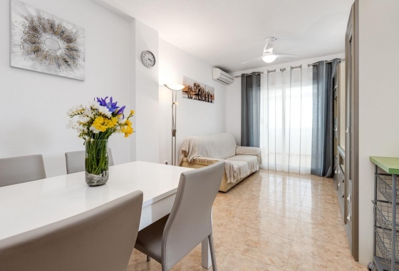 Resale - Apartment / flat - Torrevieja - Torreblanca