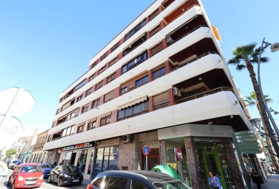 Resale - Apartment / flat - Torrevieja - Costa Blanca