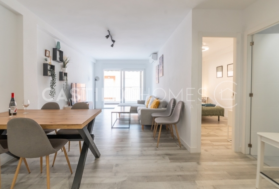 Resale - Apartment / flat - Torrevieja - Playa del Cura