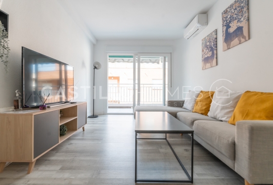 Resale - Apartment / flat - Torrevieja - Playa del Cura