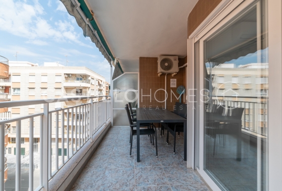 Resale - Apartment / flat - Torrevieja - Playa del Cura