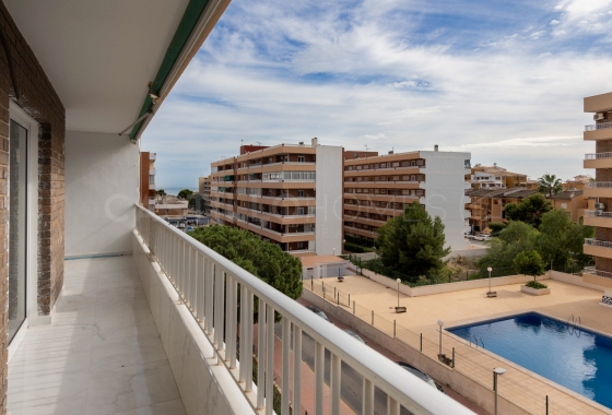 Resale - Apartment / flat - Orihuela Costa - Punta Prima