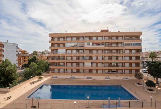 Resale - Apartment / flat - Orihuela Costa - Punta Prima