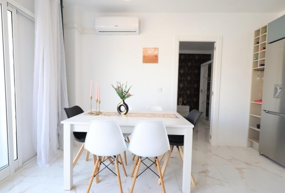 Resale - Apartment / flat - Torrevieja - Costa Blanca