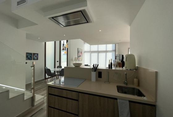 Resale - Villa - Torrevieja - Costa Blanca