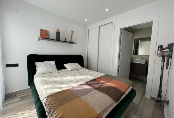 Resale - Villa - Torrevieja - Costa Blanca