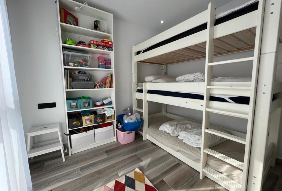 Resale - Villa - Torrevieja - Costa Blanca