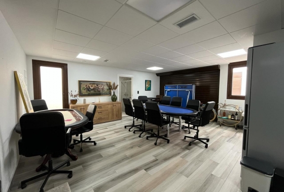 Resale - Villa - Torrevieja - Costa Blanca