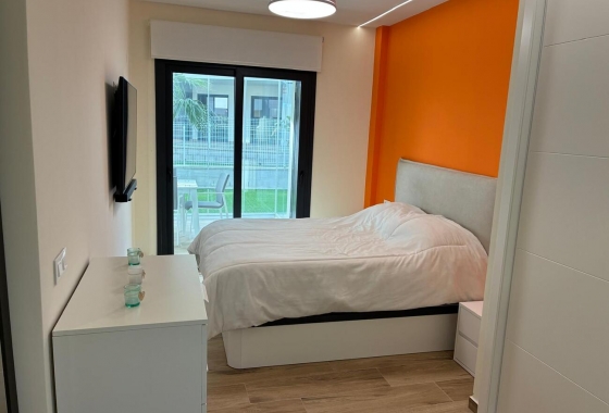 Resale - Apartment / flat - Orihuela Costa - Costa Blanca