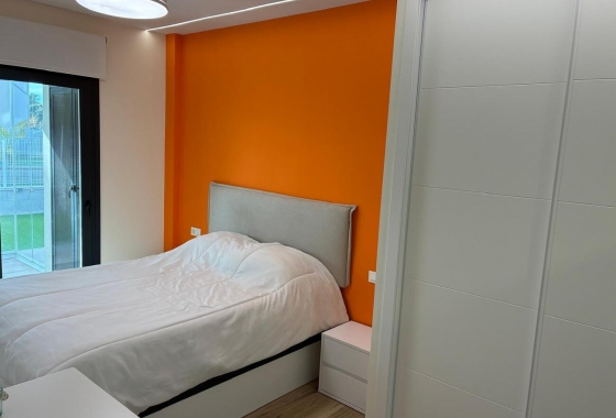 Resale - Apartment / flat - Orihuela Costa - Costa Blanca