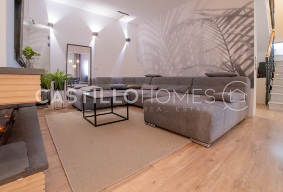 Resale - Villa - Torrevieja - El Chaparral