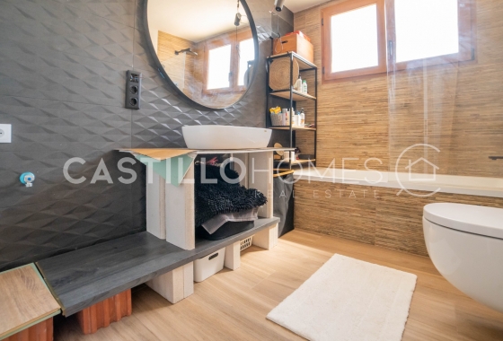 Resale - Villa - Torrevieja - El Chaparral