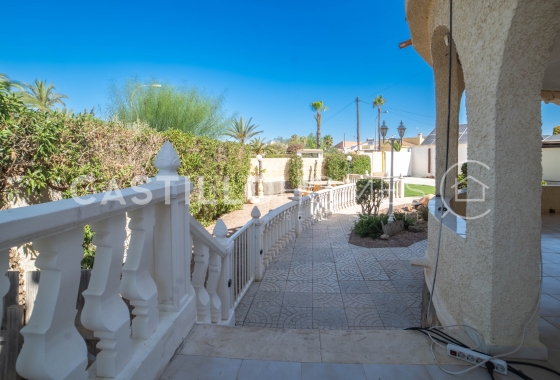 Resale - Villa - Torrevieja - El Chaparral