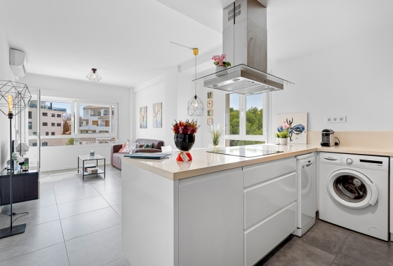 Resale - Apartment / flat - Alicante - Costa Blanca