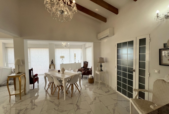 Resale - Villa - Dolores - Comunidad Valenciana