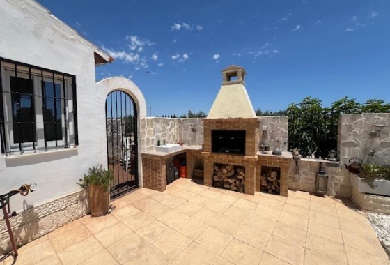 Resale - Villa - Dolores - Comunidad Valenciana