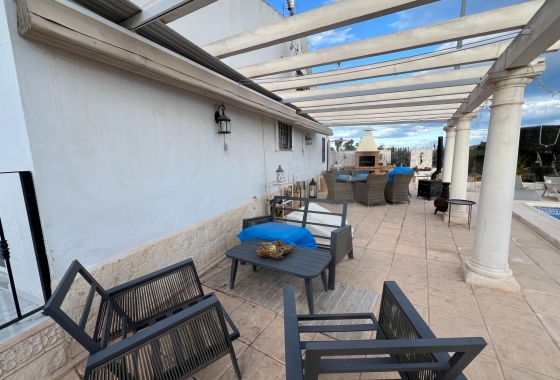 Resale - Villa - Dolores - Comunidad Valenciana