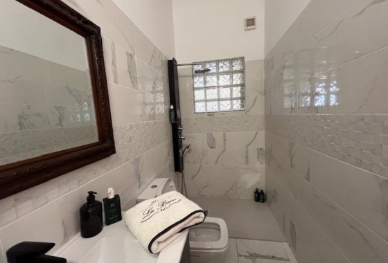 Resale - Villa - Dolores - Comunidad Valenciana