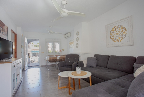 Resale - Villa - Orihuela Costa - Costa Blanca