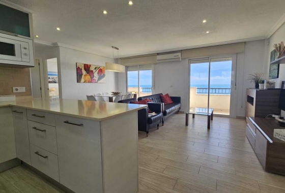 Resale - Apartment / flat - Mil Palmeras - Costa Blanca