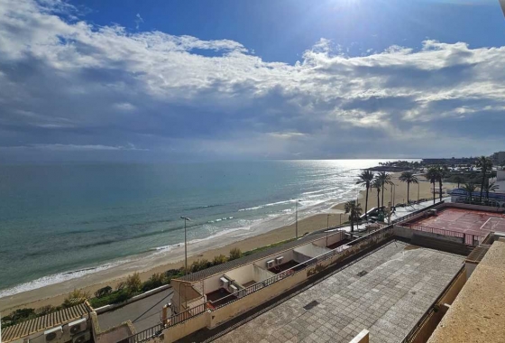 Resale - Apartment / flat - Mil Palmeras - Costa Blanca