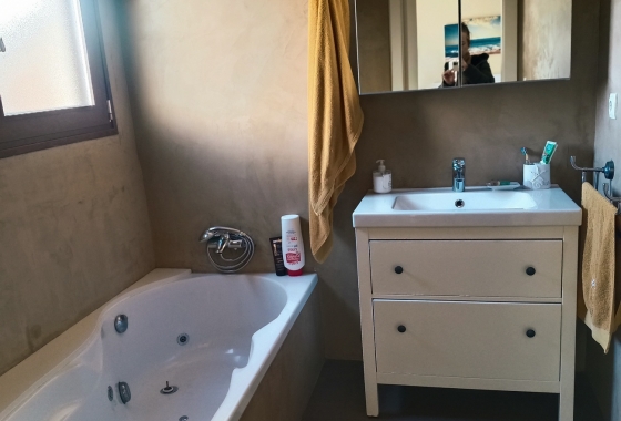 Resale - Townhouse - Roldan - Inland