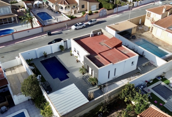 Resale - Villa - Rojales - Inland