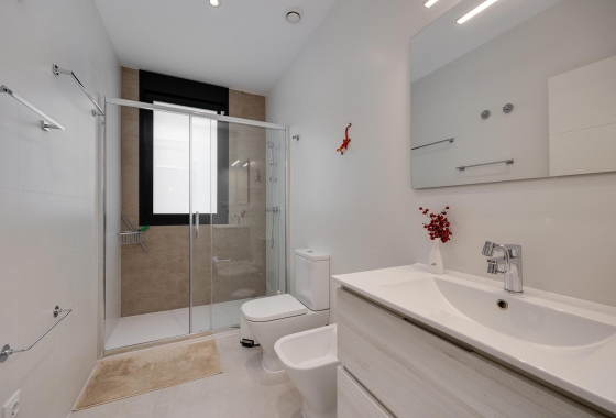 Resale - Villa - Pinar de Campoverde - Inland