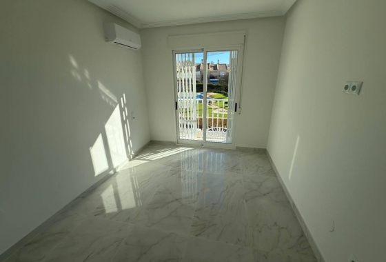 Resale - Townhouse - Torrevieja - Zona Los Frutales