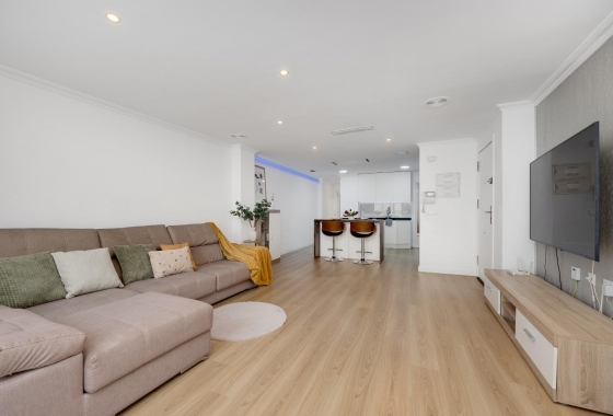 Resale - Apartment / flat - Torrevieja - Centro