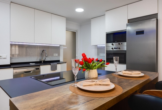 Resale - Apartment / flat - Torrevieja - Centro