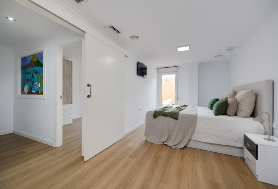 Resale - Apartment / flat - Torrevieja - Centro