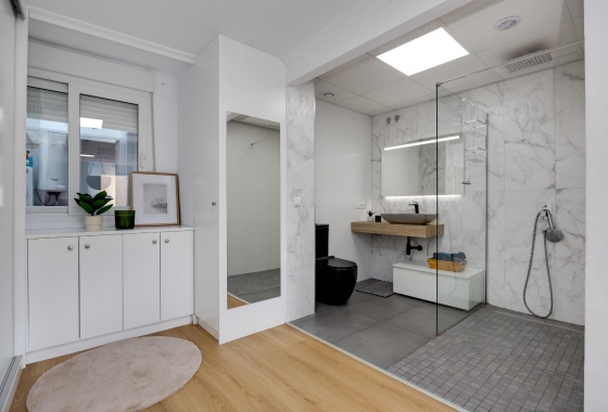 Resale - Apartment / flat - Torrevieja - Centro