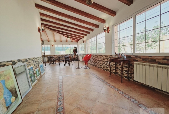 Resale - Villa - Torrevieja - La Siesta - El Salado - Torreta