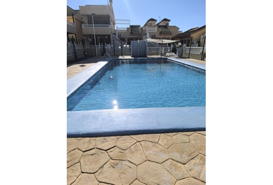 Resale - Townhouse - Torrevieja - Torretas