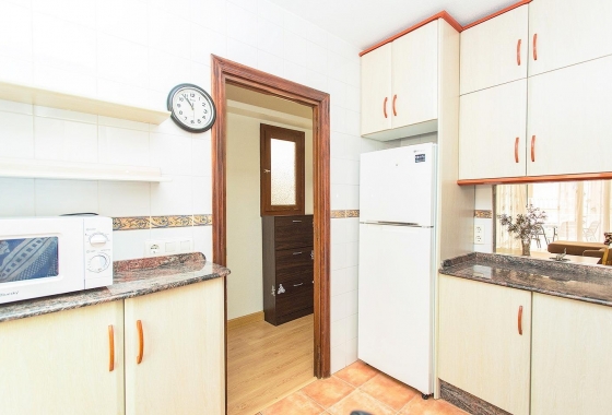Resale - Apartment / flat - Torrevieja - Playa del Cura