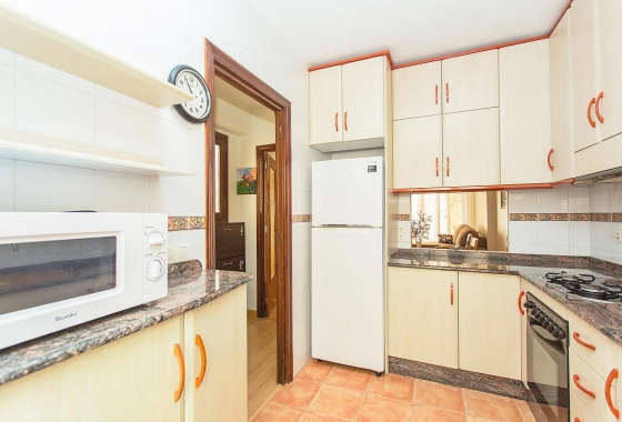 Resale - Apartment / flat - Torrevieja - Playa del Cura