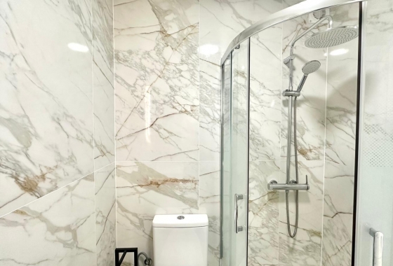 Resale - Apartment / flat - Torrevieja - Playa del Cura