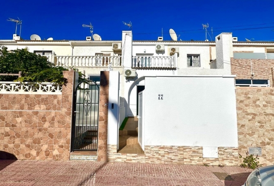 Resale - Townhouse - Torrevieja - Estacion De Autobuses