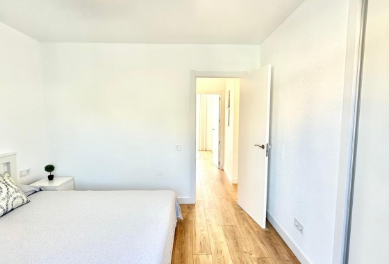 Resale - Townhouse - Torrevieja - Estacion De Autobuses