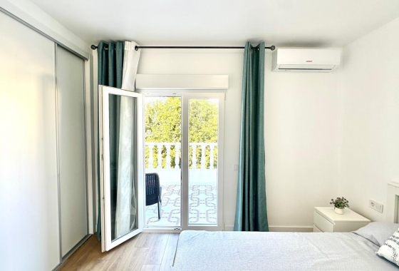 Resale - Townhouse - Torrevieja - Estacion De Autobuses