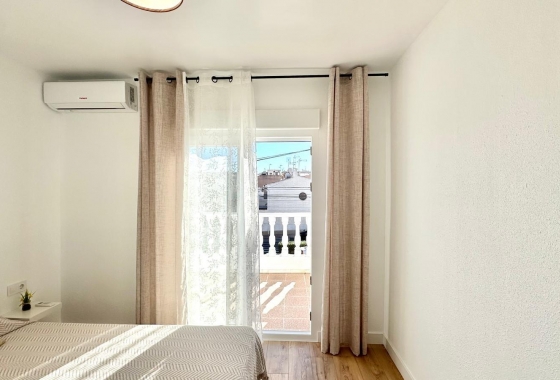 Resale - Townhouse - Torrevieja - Estacion De Autobuses