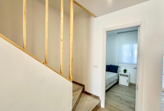 Resale - Townhouse - Torrevieja - Estacion De Autobuses