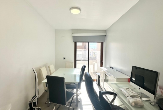 Wiederverkauf - Wohnung - Torrevieja