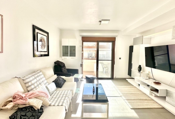 Wiederverkauf - Wohnung - Torrevieja