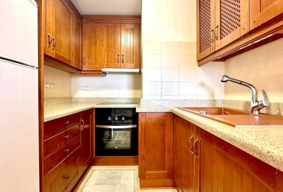 Resale - Apartment / flat - Torrevieja - Los Frutales